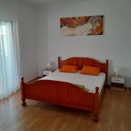 Paulina Apartment